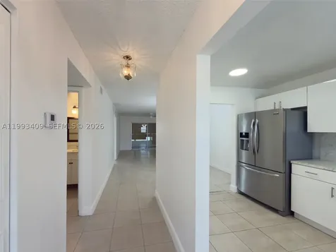 609 S State Road 7 Margate FL 33068