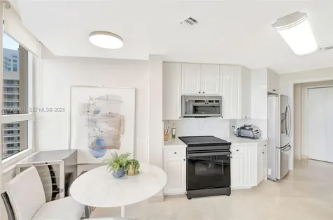 848 Brickell Key Drive Miami FL 33131