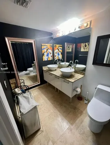 41 SE 5th Street Miami FL 33131