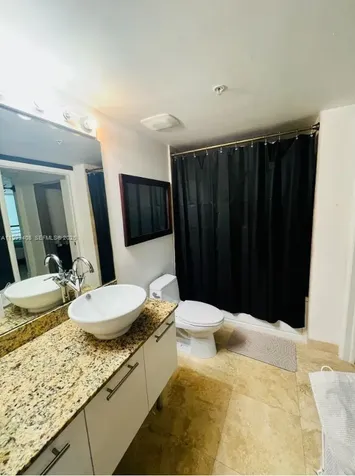 41 SE 5th Street Miami FL 33131
