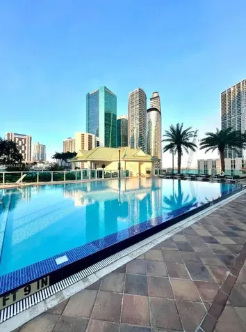 41 SE 5th Street Miami FL 33131