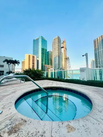 41 SE 5th Street Miami FL 33131