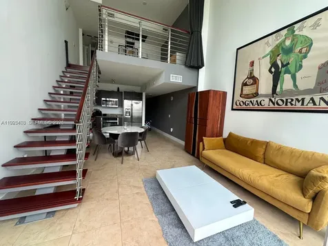 41 SE 5th Street Miami FL 33131