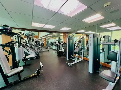 41 SE 5th Street Miami FL 33131