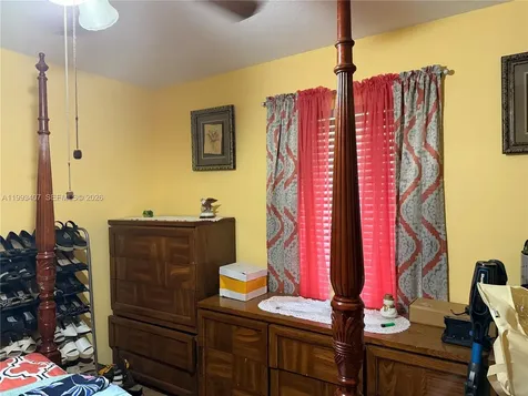 9765 Apache Boulevard West Palm Beach FL 33412