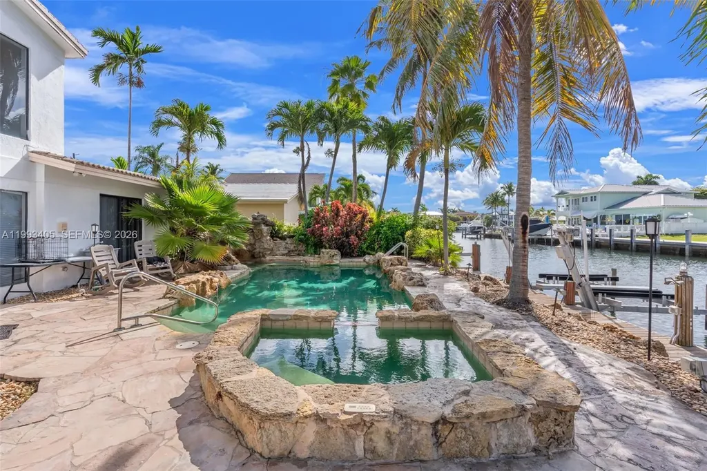 2858 NE 33rd Street Lighthouse Point FL 33064
