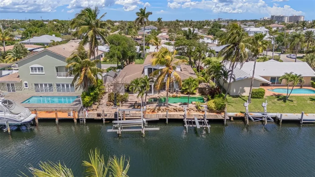 2858 NE 33rd Street Lighthouse Point FL 33064