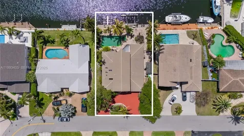 2858 NE 33rd Street Lighthouse Point FL 33064