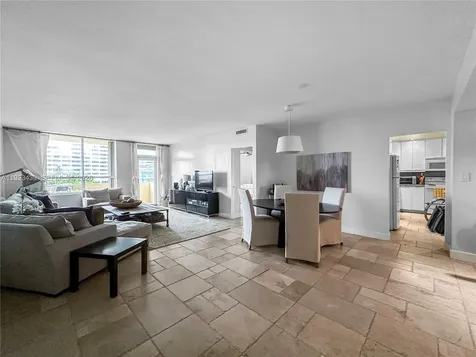 10185 Collins Avenue Bal Harbour FL 33154