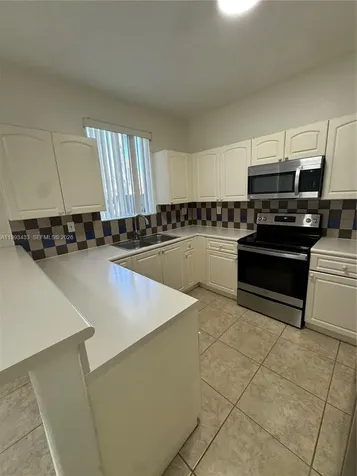 1403 SE 27th Court Homestead FL 33035