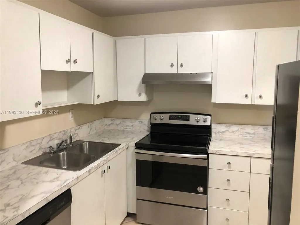 4118 NW 88th Avenue Coral Springs FL 33065