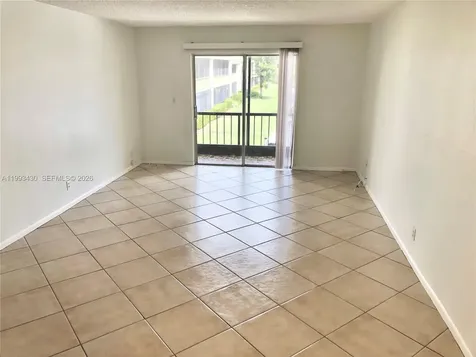 4118 NW 88th Avenue Coral Springs FL 33065
