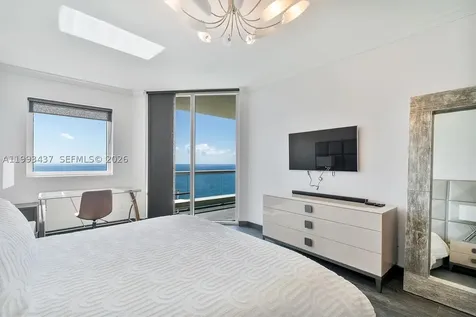 17875 Collins Avenue Sunny Isles Beach FL 33160