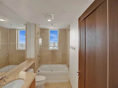 17875 Collins Avenue Sunny Isles Beach FL 33160