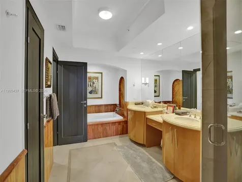 17875 Collins Avenue Sunny Isles Beach FL 33160