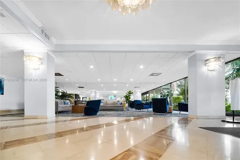 3800 Hillcrest Drive Hollywood FL 33021