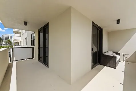 1623 Collins Avenue Miami Beach FL 33139