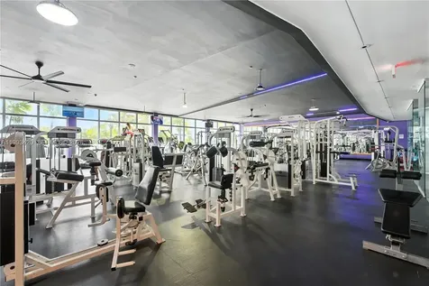 1000 West Avenue Miami Beach FL 33139
