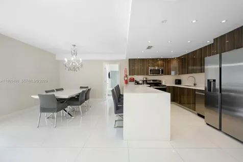 19370 Collins Avenue Sunny Isles Beach FL 33160