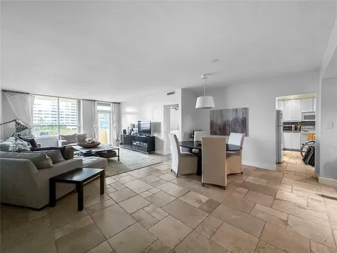 10185 Collins Avenue Bal Harbour FL 33154