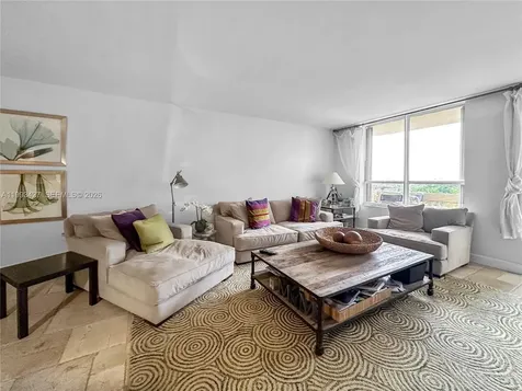 10185 Collins Avenue Bal Harbour FL 33154