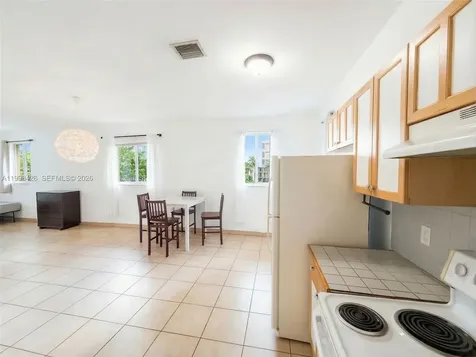 404 NE 27th Street Miami FL 33137