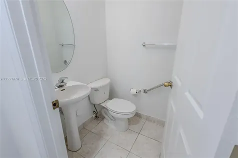 719 NW 208th Way Pembroke Pines FL 33029