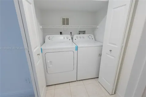 719 NW 208th Way Pembroke Pines FL 33029