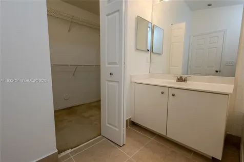 719 NW 208th Way Pembroke Pines FL 33029