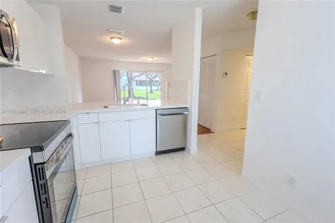 719 NW 208th Way Pembroke Pines FL 33029