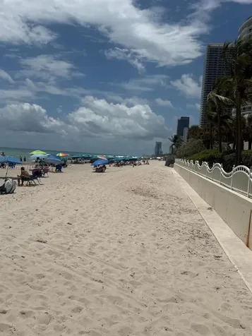 3801 S Ocean Drive Hollywood FL 33019