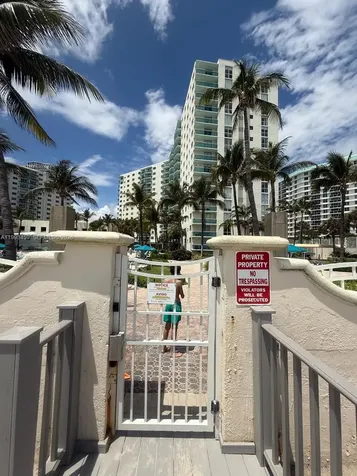 3801 S Ocean Drive Hollywood FL 33019