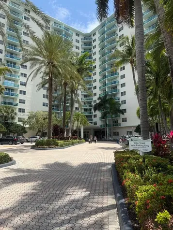 3801 S Ocean Drive Hollywood FL 33019