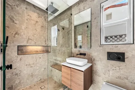 738 NE 72nd Terrace Miami FL 33138