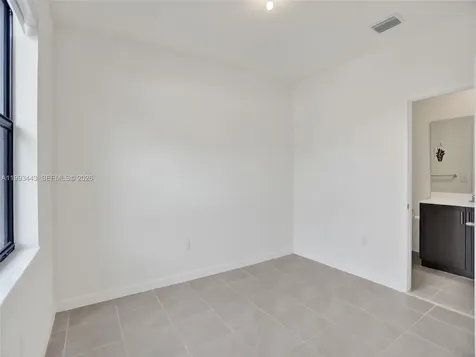 3436 W 111th Place Hialeah FL 33018