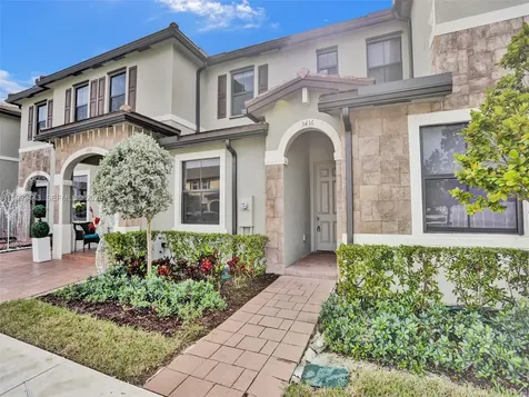 3436 W 111th Place Hialeah FL 33018