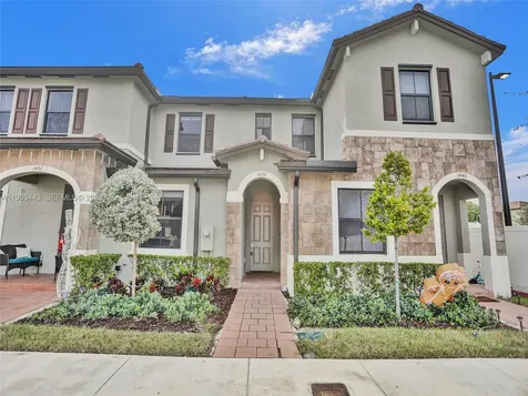 3436 W 111th Place Hialeah FL 33018