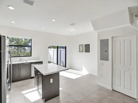 3436 W 111th Place Hialeah FL 33018