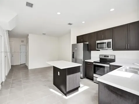 3436 W 111th Place Hialeah FL 33018