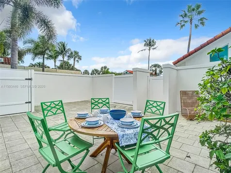 104 Angelfish Lane Jupiter FL 33477