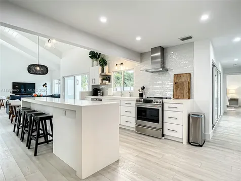 104 Angelfish Lane Jupiter FL 33477