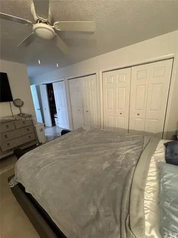 6960 Miami Gardens Drive Hialeah FL 33015