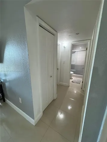 6960 Miami Gardens Drive Hialeah FL 33015