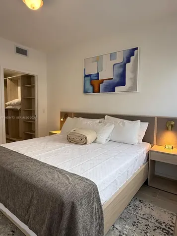 225 N Miami Avenue Miami FL 33128