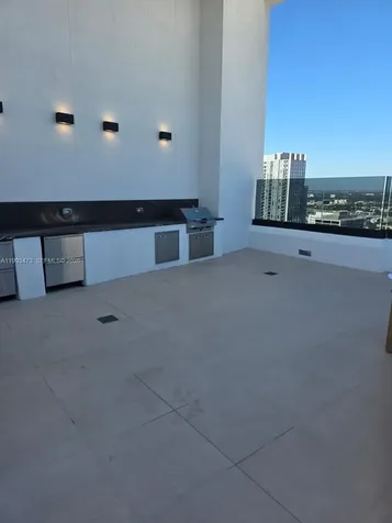 225 N Miami Avenue Miami FL 33128