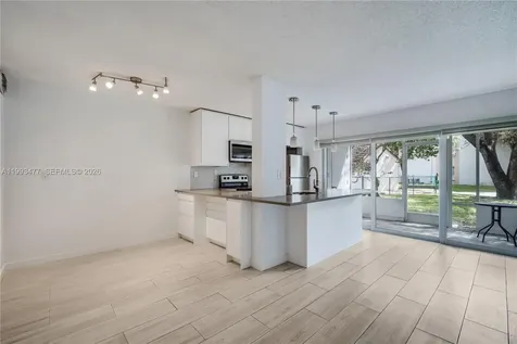 13924 SW 90th Terrace Miami FL 33186