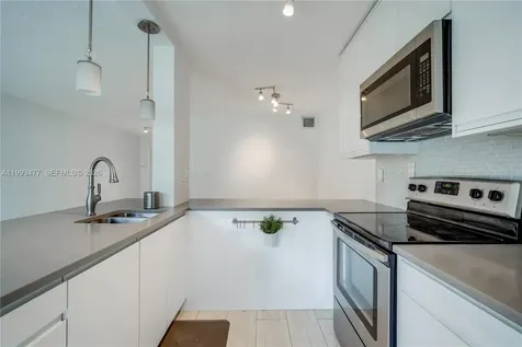 13924 SW 90th Terrace Miami FL 33186