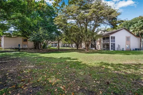 13924 SW 90th Terrace Miami FL 33186