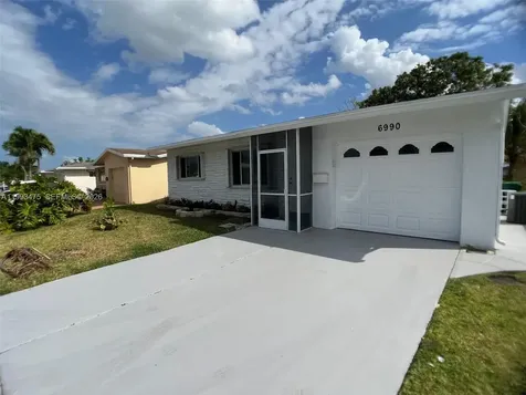 6990 NW 17th Street Margate FL 33063