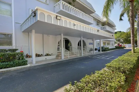100 Edgewater Drive Coral Gables FL 33133